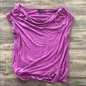 🏖Summer Sale🏖 The Limited Scoop Neck - Size M